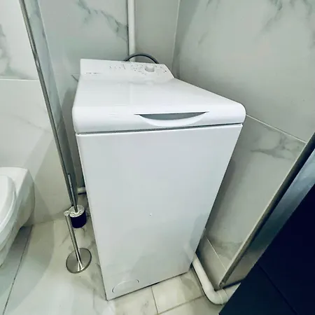 Chardon Lagache Apartman *